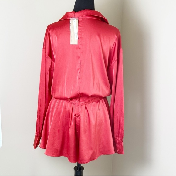 DO+BE Vibrant Red Satin Romper L - Picture 3 of 8